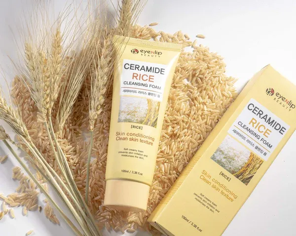 Eyenlip_Ceramide_Rice_Cleansing_Foam_01