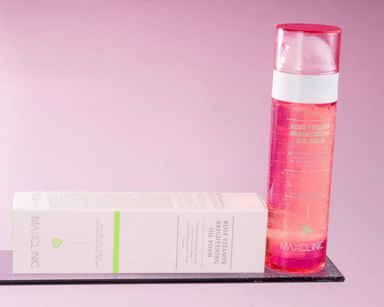 MaxclinicRoseVitaminBrighteningOilFoam_01